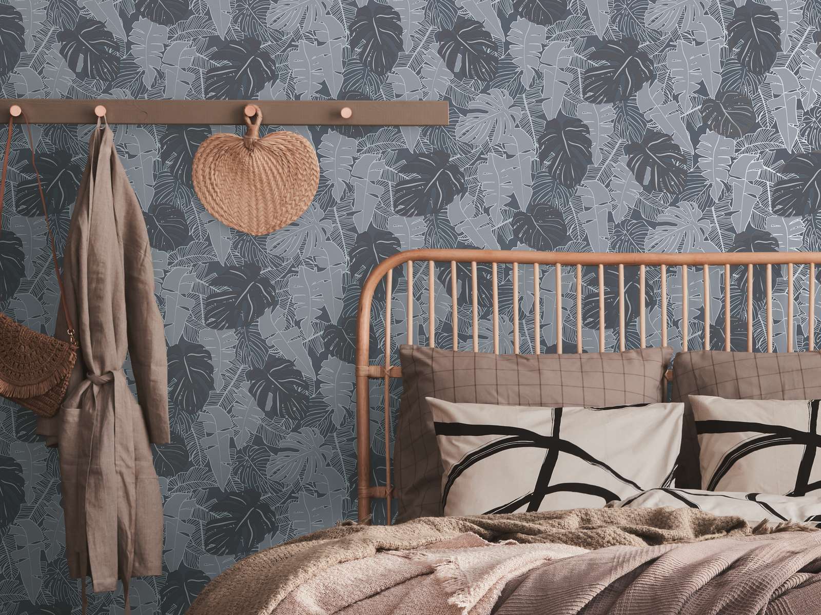 Džungļu tapetes ar banānu lapām: pelēkā un melnā krāsā, 389052 AS Creation