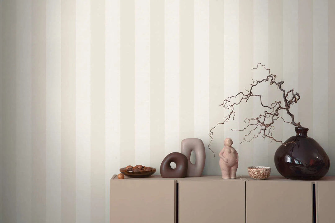 Полосатые обои с текстурой ткани – песочного цвета, белые, 1145307