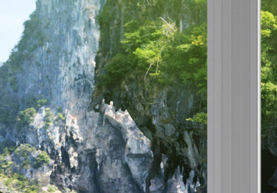 Valokuvatapetti - Maisema, jossa on korkeita kallioita pylväiden takana, 134415 G-ART