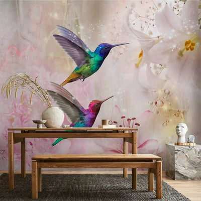 Fototapetes - Krāsainie kolibri, kas vāc nektāru no liliju ziediem G-ART