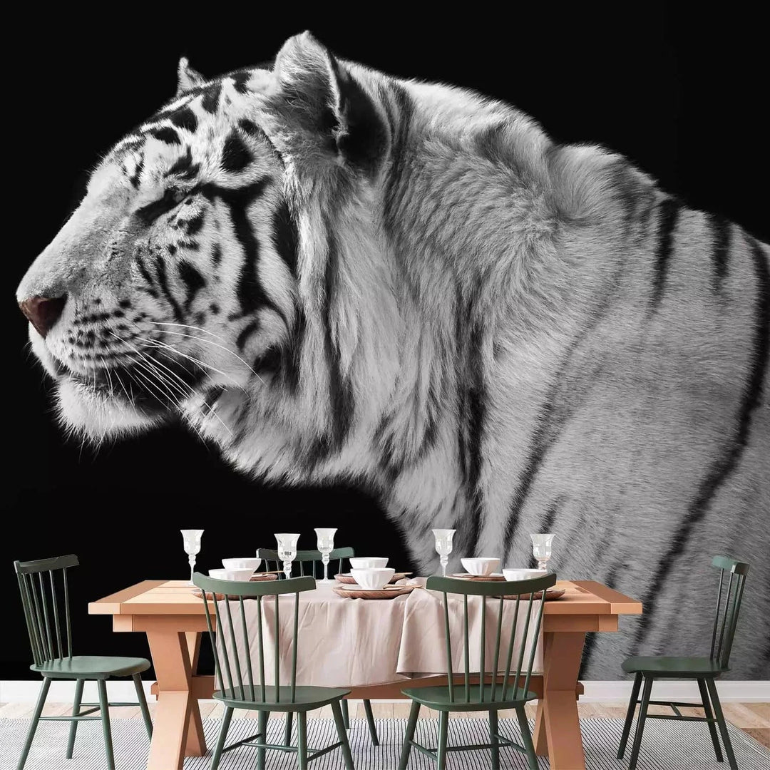 Fototapetes ar balto tīģeri uz melna fona - viesistabai G-ART
