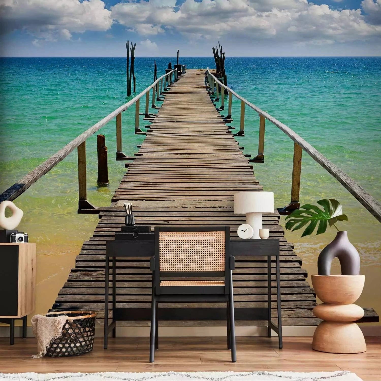 Fototapetes ar 3D telpisku ilūziju: skautu uz pludmali un okeānu G-ART