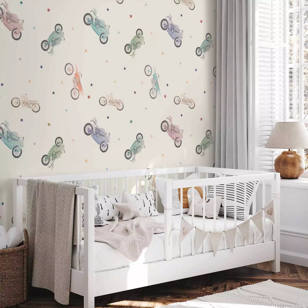 Fototapetes bērniem - Krāsaini motocikli un zvaigznes uz gaiša fona G-ART