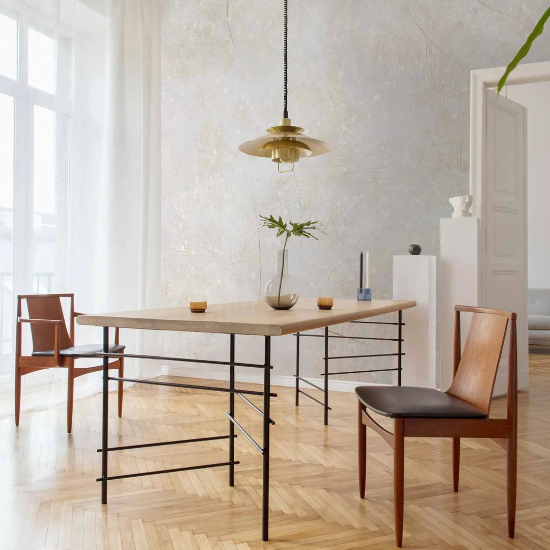 Fototapetes - Viegls krēmkrāsas fons ar lapu motīvu - dažādi izmēri G-ART