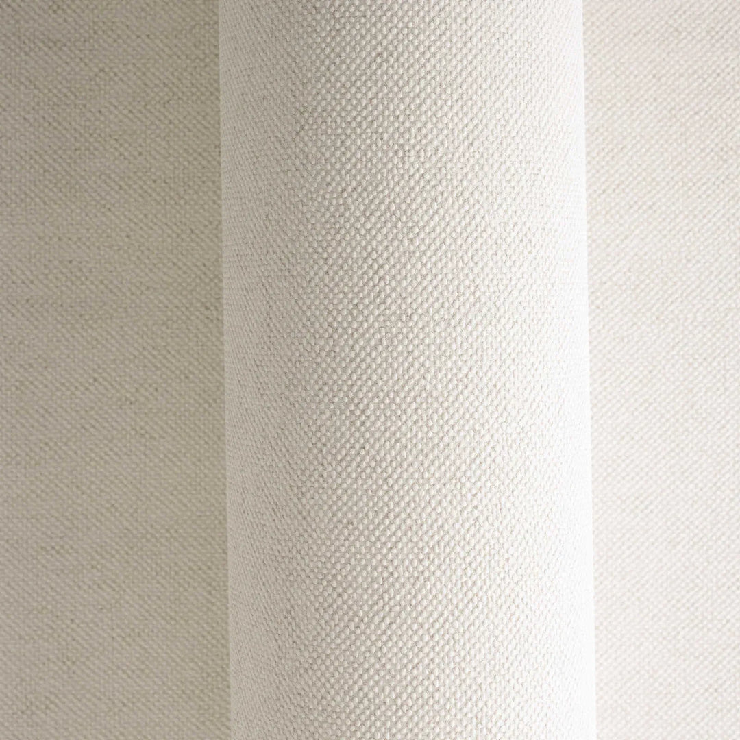 Gaišas krāsas neaustas tapetes ar izsmalcinātu tekstila izskatu un maigu faktūru - 3010713 AS Creation