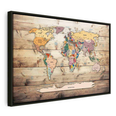 Paveikslas juodame mediniame rėme – Pasaulio žemėlapis: Spalvoti žemynai G ART