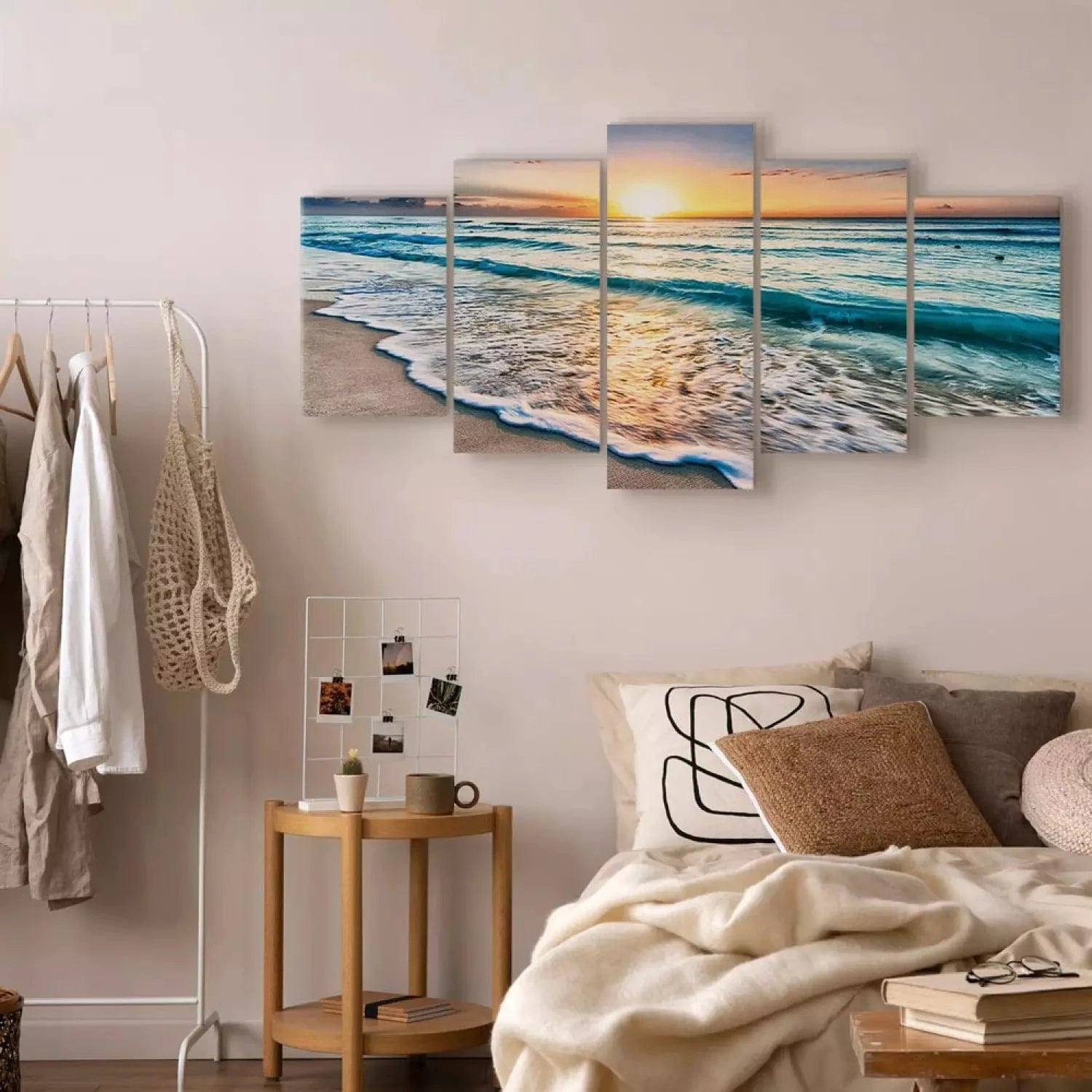 Glezna ar jūru - Pastaiga gar jūras krastu, (x 5), zilos toņos G-ART