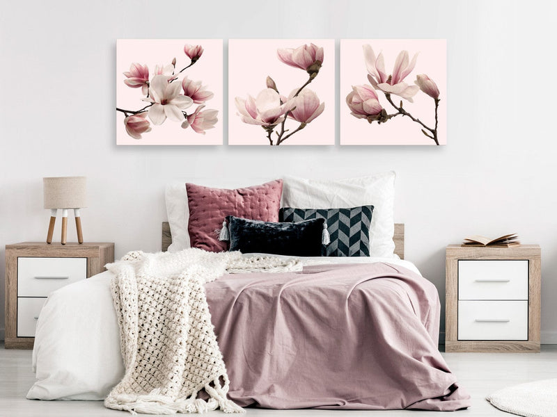 Kanva ar magnoliju uz rozā fona, (x 3), 122780 G-ART.