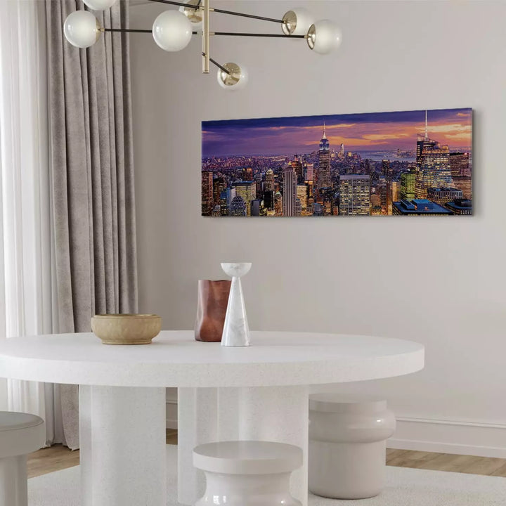 Glezna Nakts Ņujorka "Pilsētas Atmoda" – Violeta Panorāma ART XL