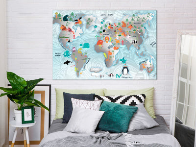 Glezna ar pasaules karti bērnu istabai - Pasaku karte, Tapetenshop.lv.
