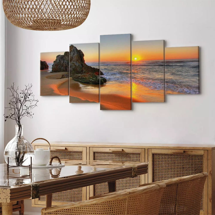 Glezna ar saulrietu un jūru - Tikšanās saulrietā (5 daļas), oranžā ART XL