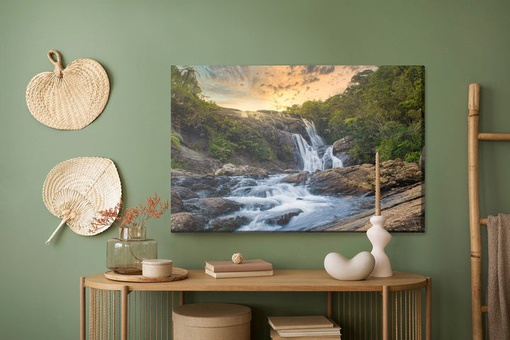 Kanva - Baker ūdenskritumi Šrilankā, N-1584 X-ART