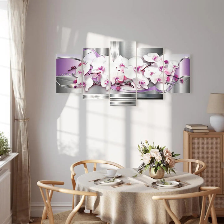 Glezna - Baltas orhidejas uz pelēka un violeta fona, 51243 ART XL