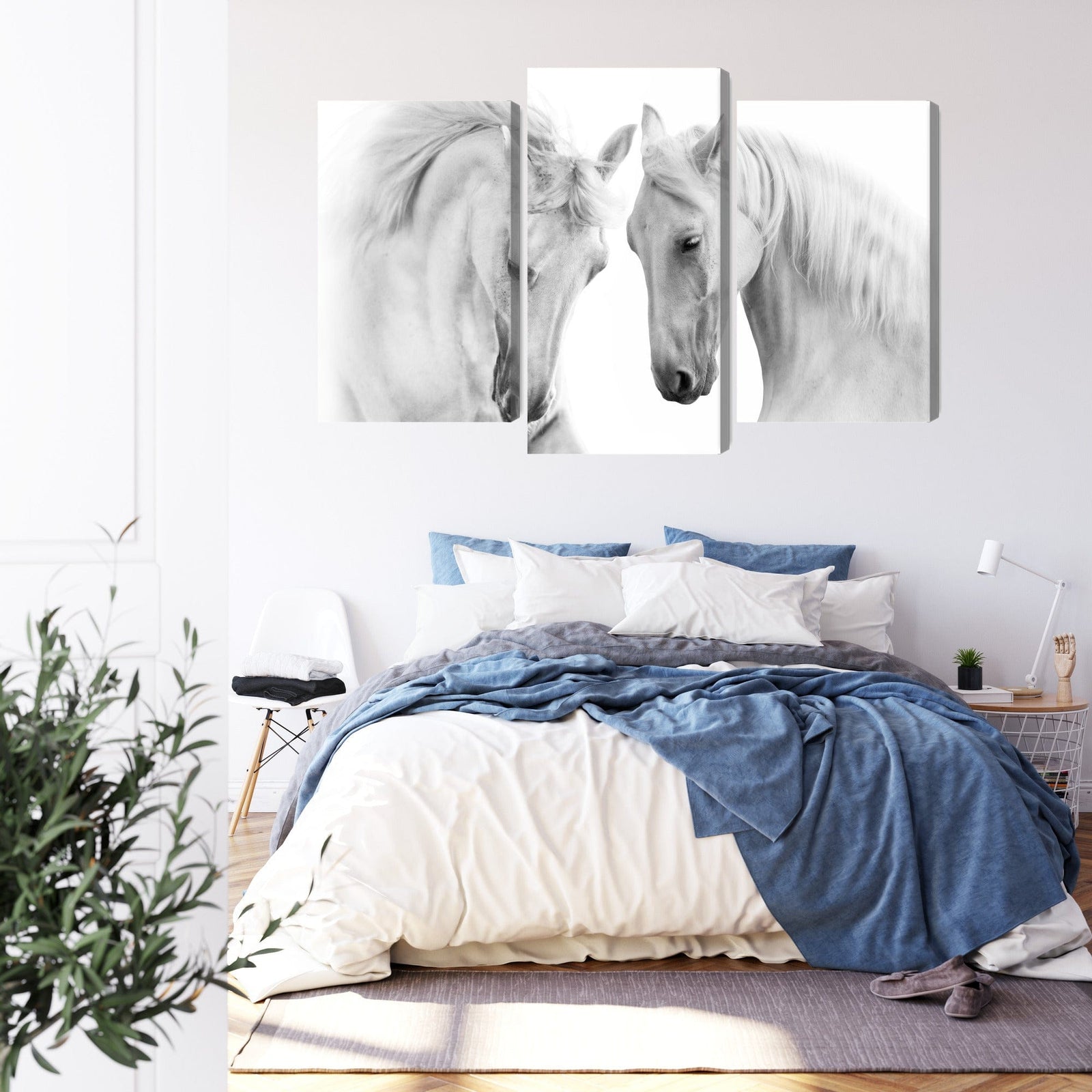 Kanva - Divi zirgi uz balta fona, N-4634 X-ART