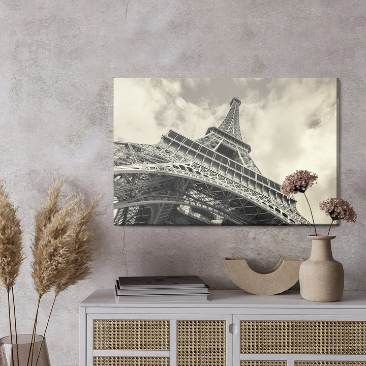 Kanva - Eifeļa tornis, Parīze X-ART