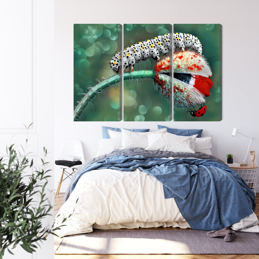 Kanva: Kāpurs un mārīte makro, zaļa X-ART