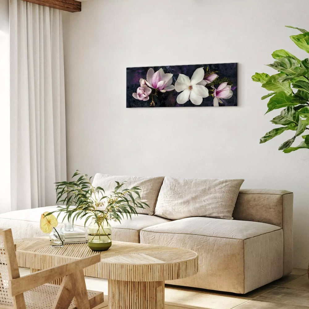 Kanva "Modernā Magnolija" (125772) – Uz Tumši Violeta Fona ART XL