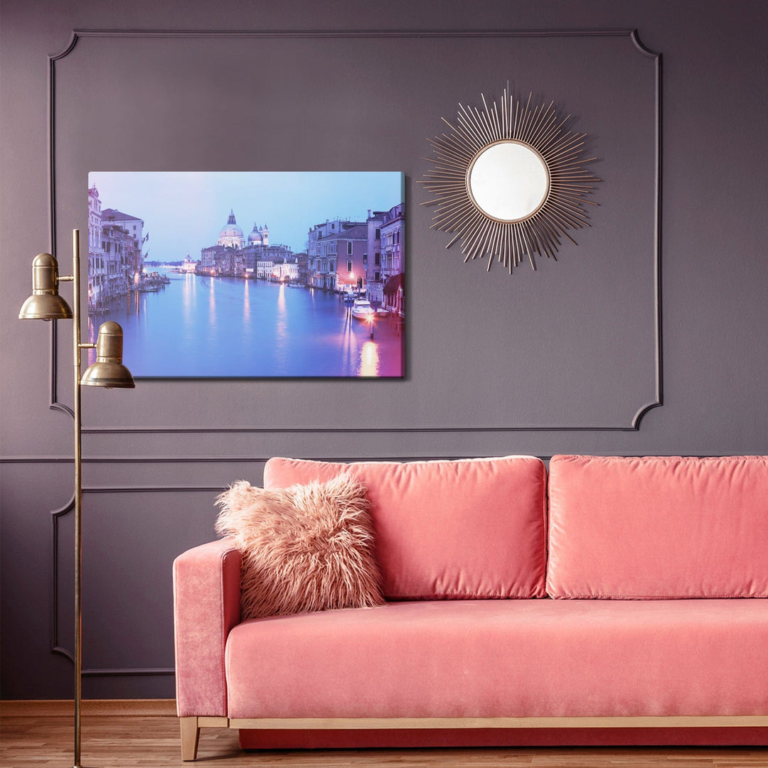 Kanva - Venēcija vakarā X-ART