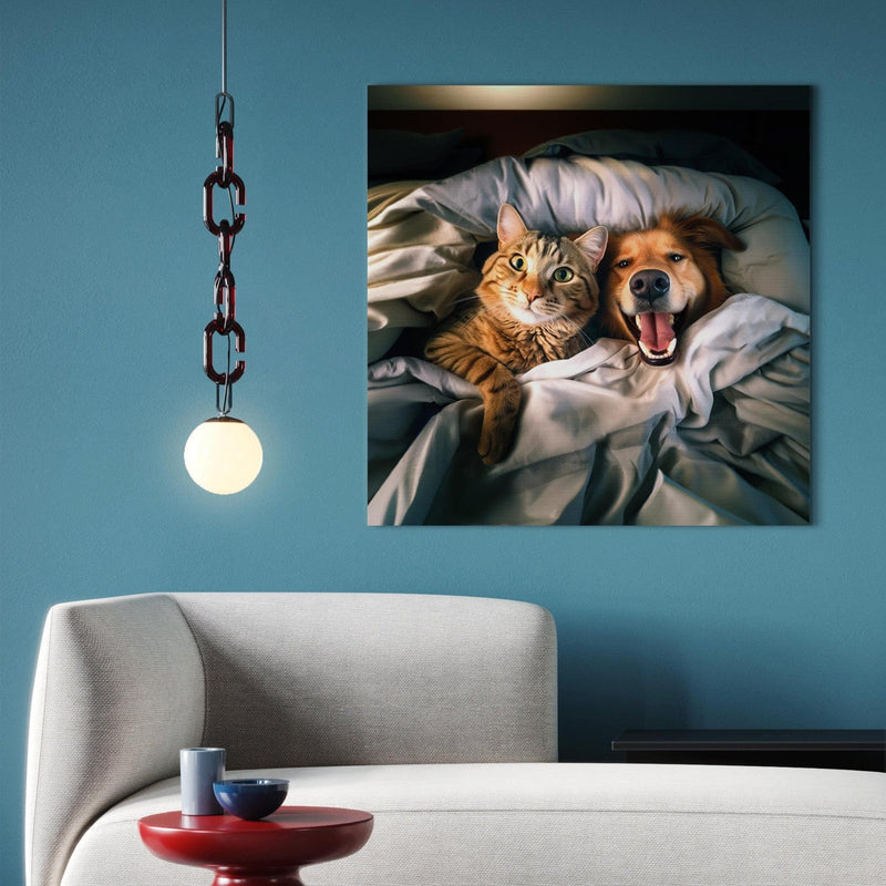 Glezna - Zeltainais retrīvers un kaķis - Dzīvnieki atpūšas gultā, 150217 Tapetenshop.lv