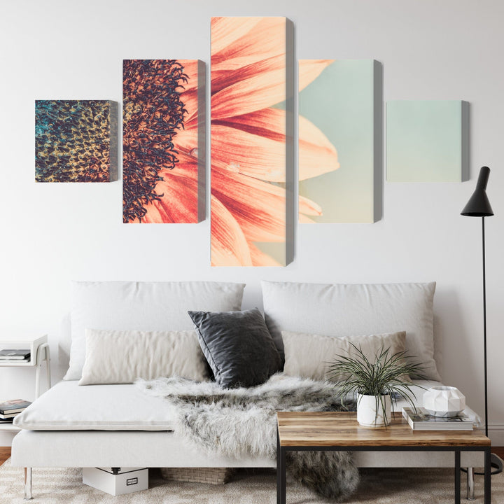 Kanva: Ziedošs saulespuķis makro (pelēka, roza) X-ART