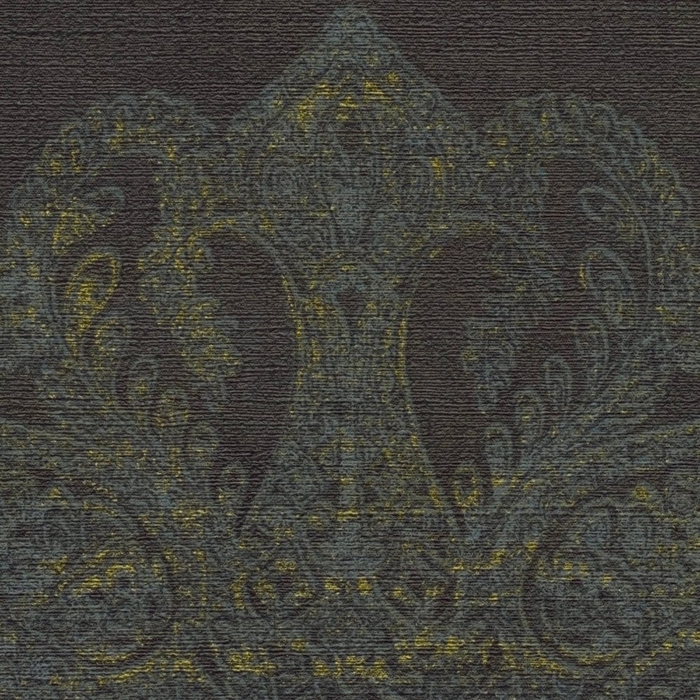 Klasiskās baroka tapetes ar ornamentu melnā un zeltā krāsā, 1374033 AS Creation