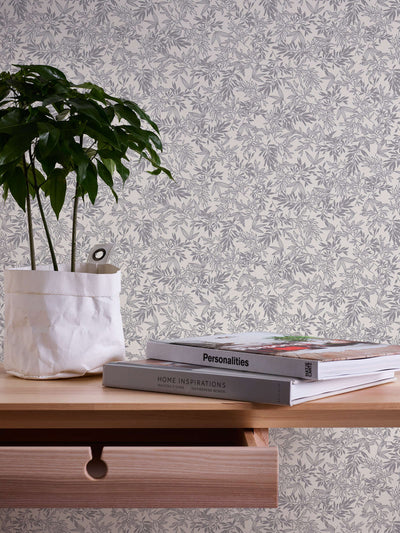 Mat wallpaper with leaf pattern: grey, white - 1372211 AS Creation