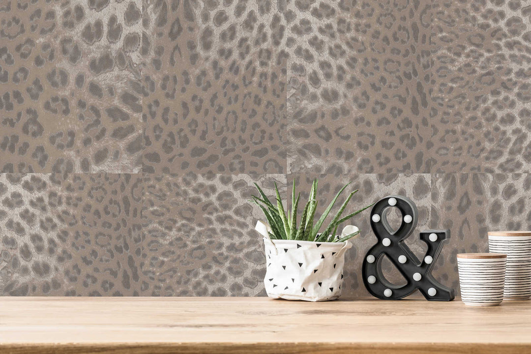 Tapetes ar leoparda rakstu - AS Creation 1360320 AS Creation