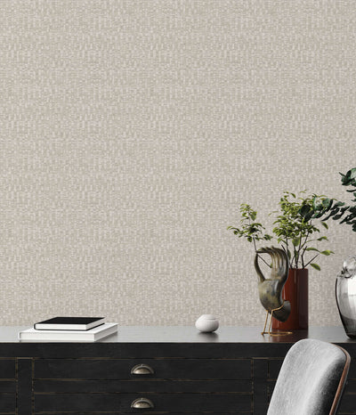 Wallpaper with an inconspicuous pattern in light grey, 1373413 AS Creation