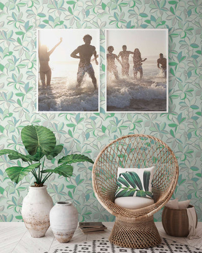 Wallpaper with floral pattern with glossy effect and fine texture, zalā, 1367733 AS Creation