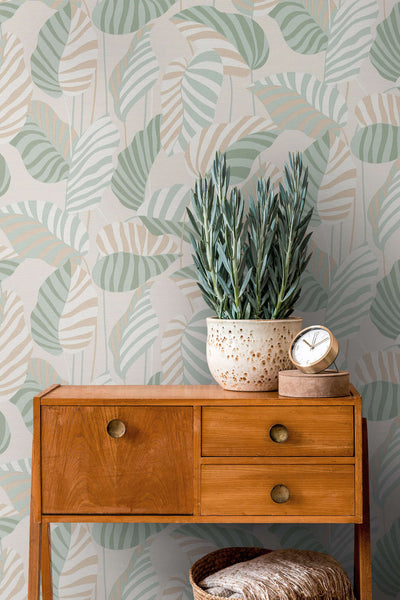 Wallpaper in natural style with slightly glossy palm leaves, 1373437 AS Creation