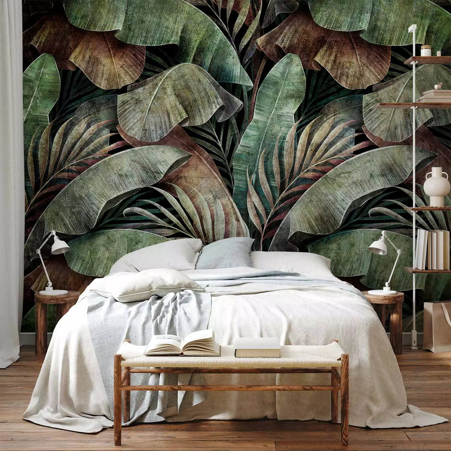 Tropiskas fototapetes - Zaļas palmu un banānu lapas uz tumša fona G-ART