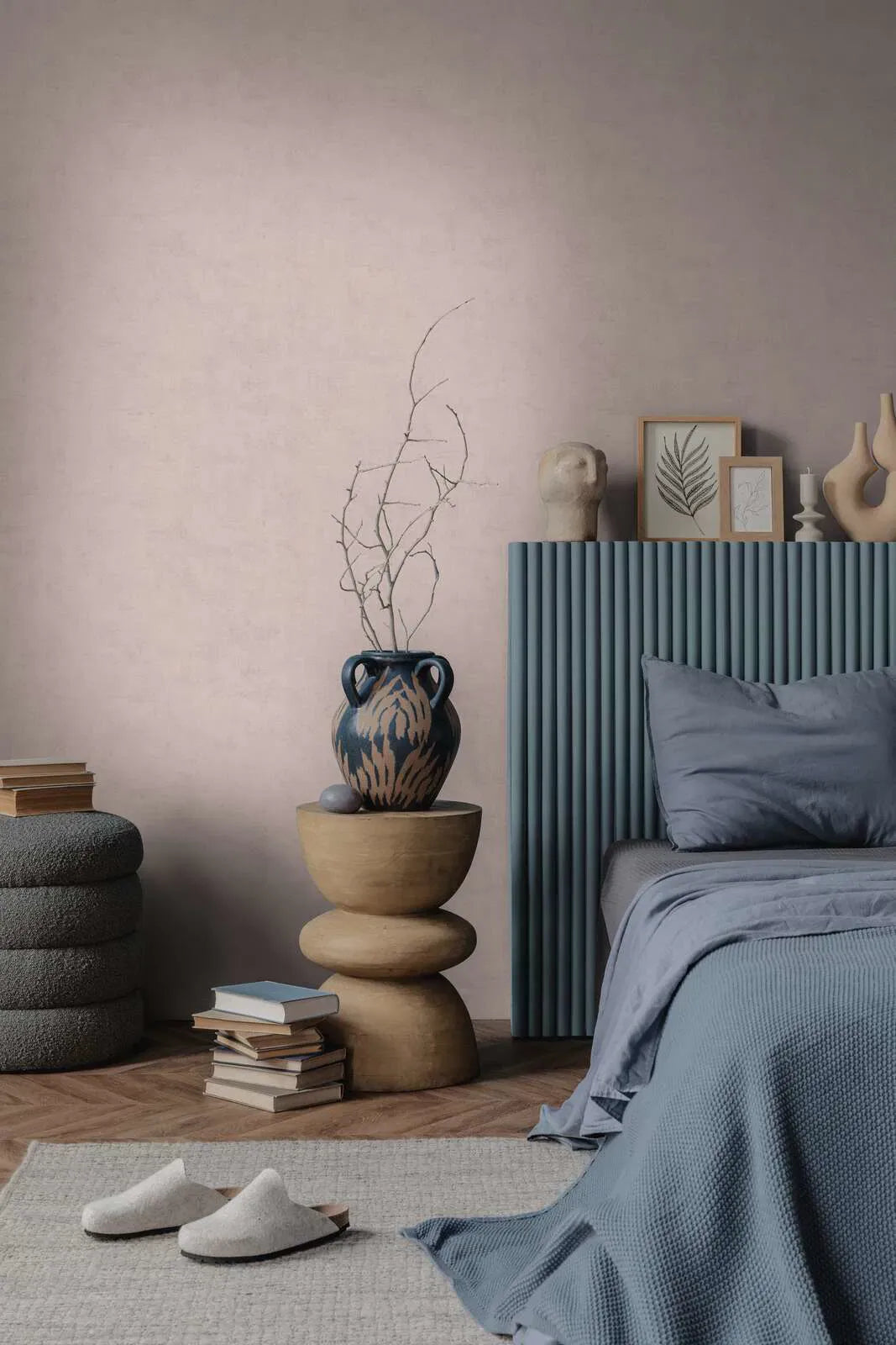 Vienkrāsainas  tapetes ar smalku tekstūru izskatu rozā toņos - 3011747 AS Creation