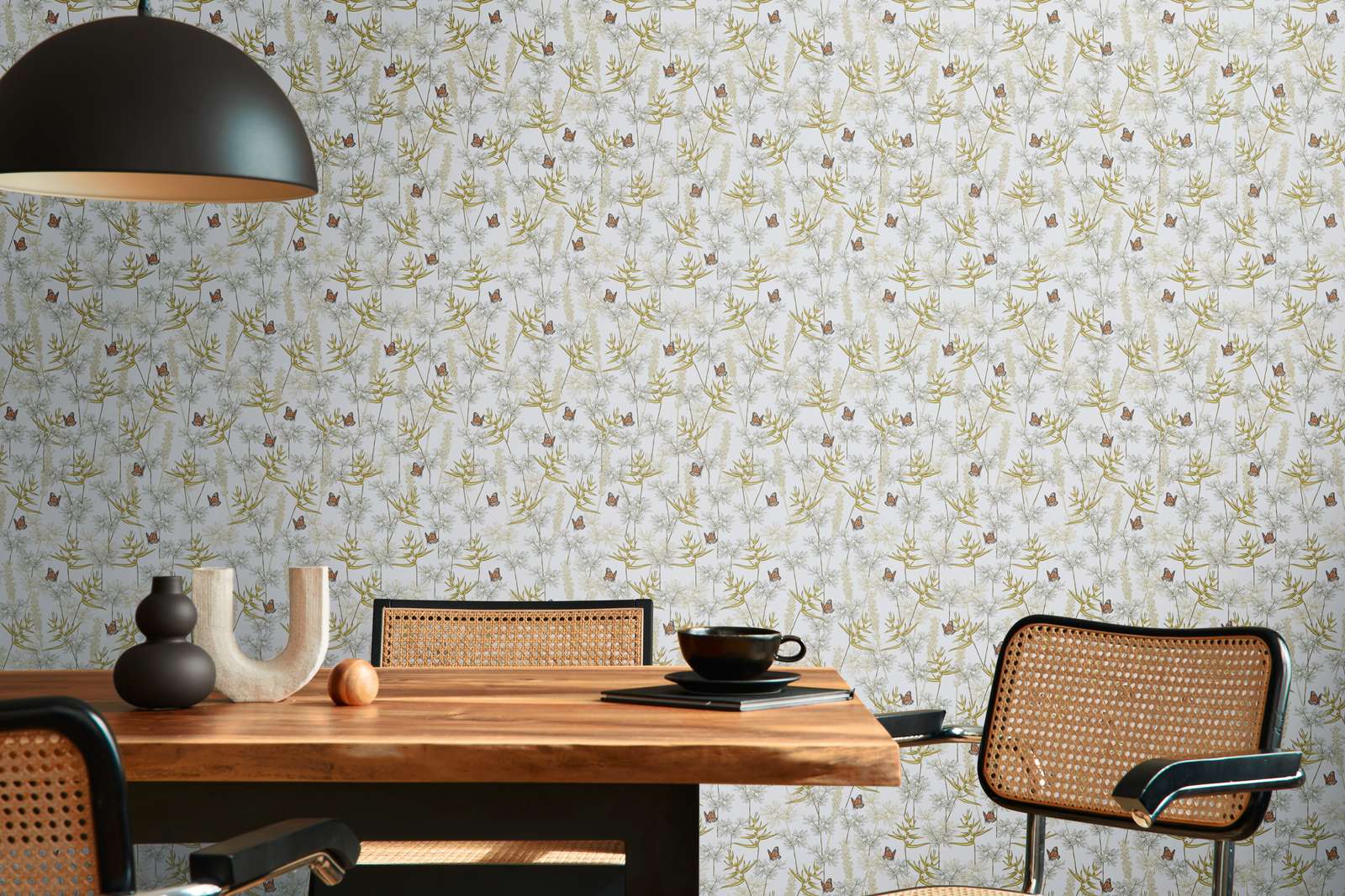 Ziedu tapetes ar zāli un tauriņiem, baltā un dzeltenā, 394231 AS Creation