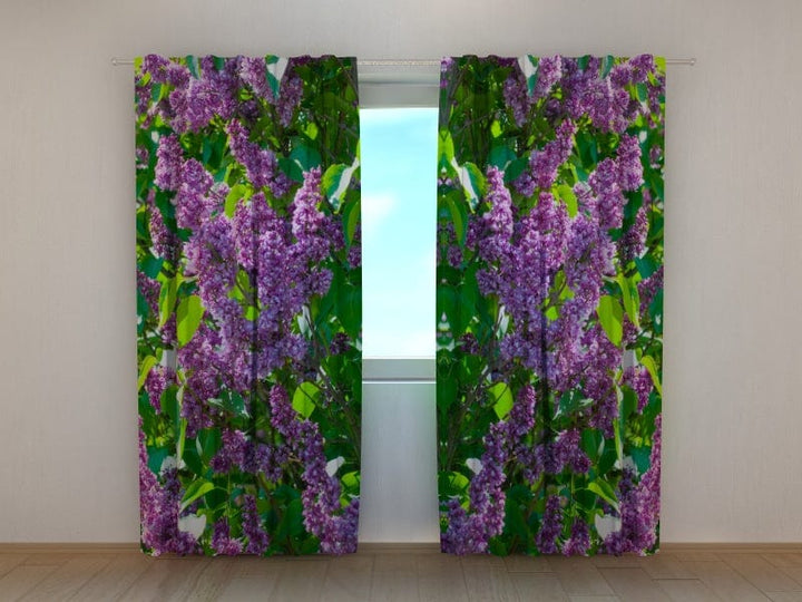 160 x 140 cm Dienas un nakts aizkari ar ziedu motīviem - Ceriņi (SCREEN audums) Tapetenshop.lv