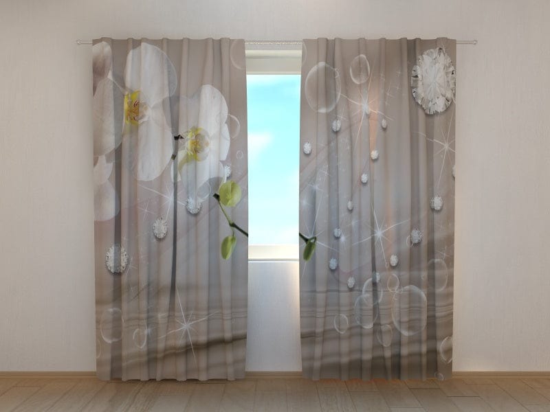 260 x 200 cm Dienas un nakts aizkari ar ziedu motīviem - Orhidejas uz bēša zīda Tapetenshop.lv