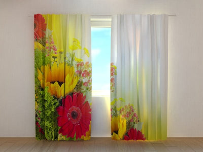 Curtains with flowers - Gerberas