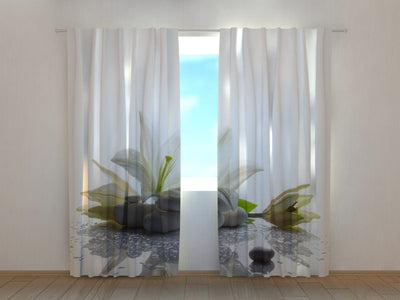 Curtains with flowers - Lily on stone Tapetenshop.lv