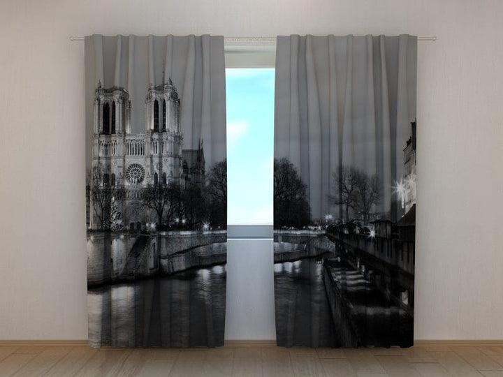 Dienas un nakts aizkari - Notre-Dame de Paris Tapetenshop.lv