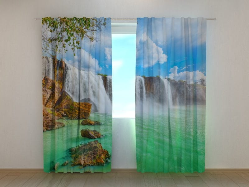Nakts aizkari guļamistabai - Ūdenskritums Vjetnamā 180 x 140 cm (2x  90x140 cm) / SCREEN Tapetenshop.lv