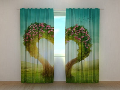 Curtains Flowering wooden heart