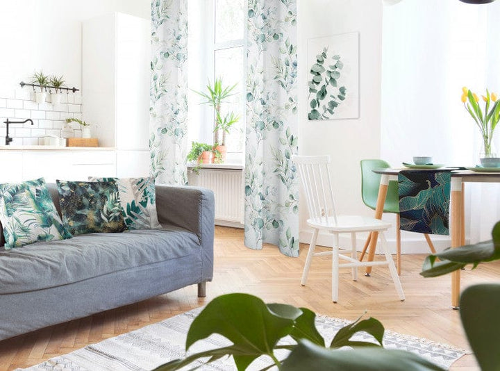 Dekoratīvas spilvendrānas - flora akvareļu stilā uz balta fona G-art