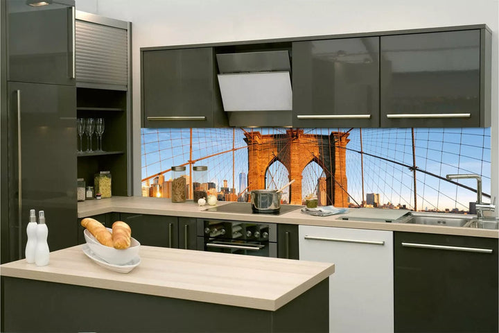 Pašlīmējošas fototapetes virtuvei - Bruklinas tilts (260x60 cm) Art4home