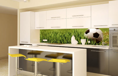 Fototapetes virtuvei ar lamināciju, pašlīmējošas plēve un flizelīns - Futbola bumba  (260x60 cm) Art4home