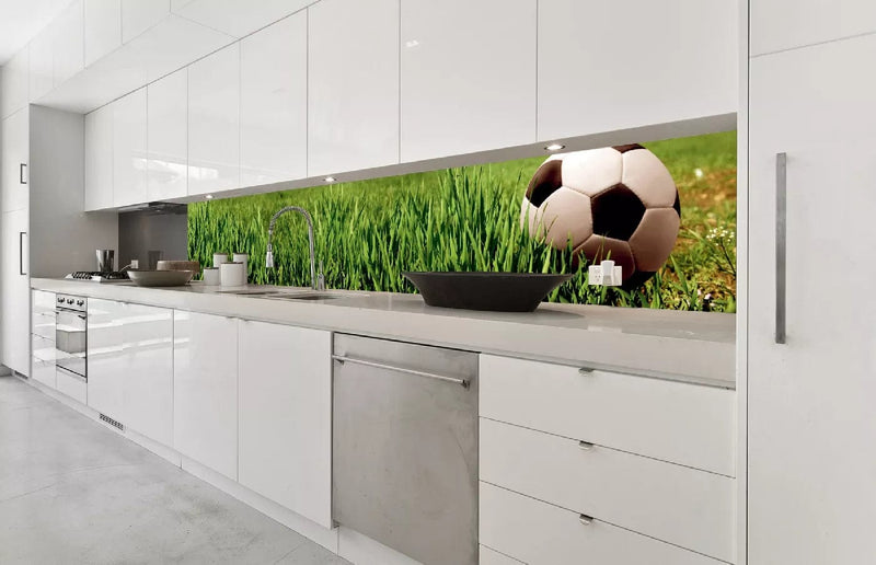 Fototapetes virtuvei ar lamināciju, pašlīmējošas plēve un flizelīns - Futbola bumba (350x60 cm) Art4home