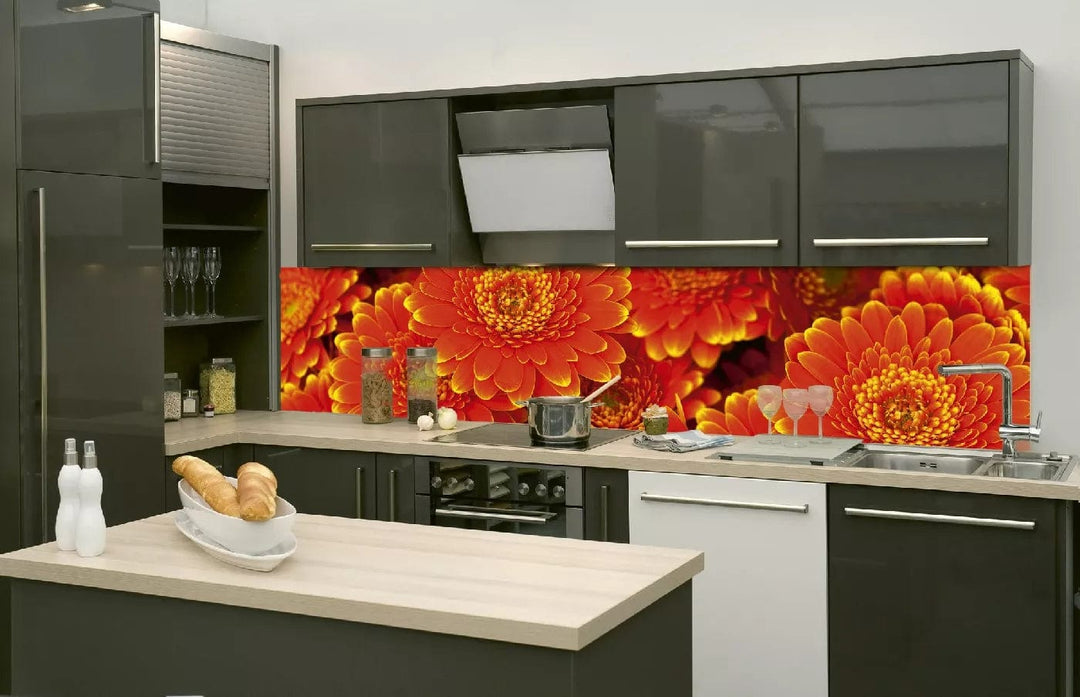 Laminētas pašlīmējošas fototapetes virtuvei - Gerberas (260x60 cm) Art4home