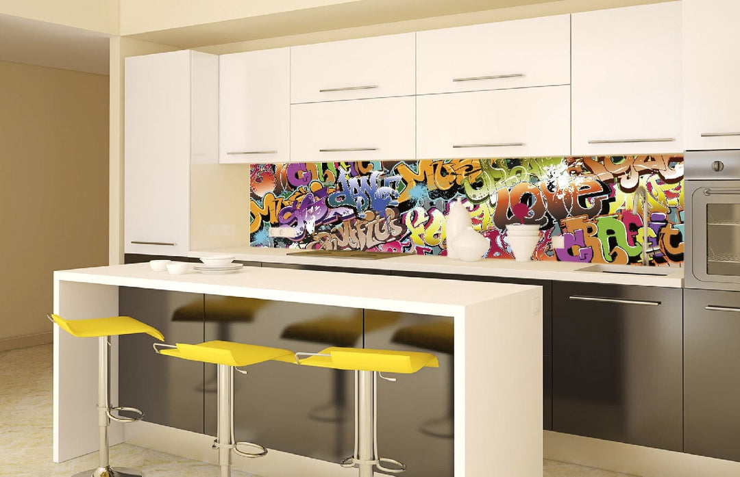 Laminētas pašlīmējošas fototapetes virtuvei - Grafiti  (260x60 cm) Art4home