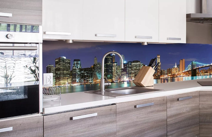 Pašlīmējošas fototapetes virtuvei - Manhetena (260x60 cm) Art4home