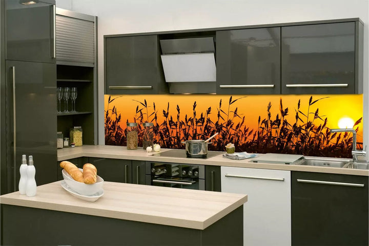 Pašlīmējošas fototapetes virtuvei ar dabas motīvu - Niedres  (260x60 cm) Art4home