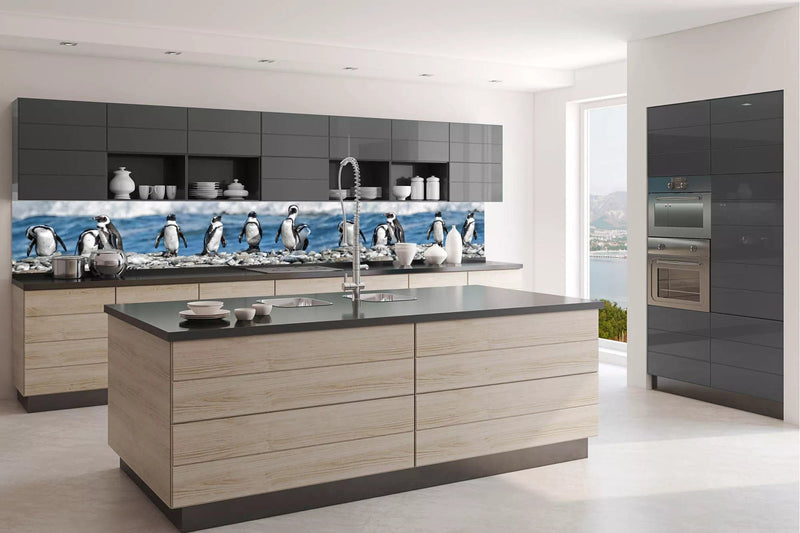 Fototapetes virtuvei ar lamināciju, pašlīmējošas plēve un flizelīns - Pingvīni (350x60 cm) Art4home