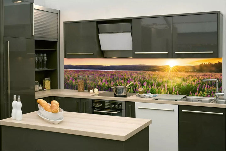 Pašlīmējošas fototapetes virtuvei - Saulriets pļavā (260x60 cm) Art4home